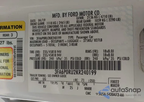 2019 Ford Fusion Hybrid Titanium z USA, uszkodzony, nr VIN 3FA6P0RU2KR240199
